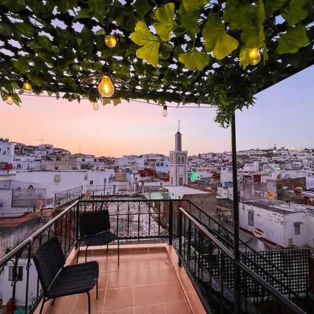 House In Old Medina For 10 Guests Tânger Exterior foto