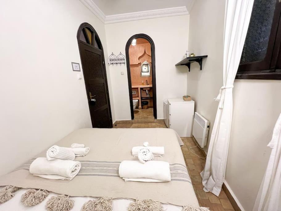 House In Old Medina For 10 Guests Tânger Exterior foto
