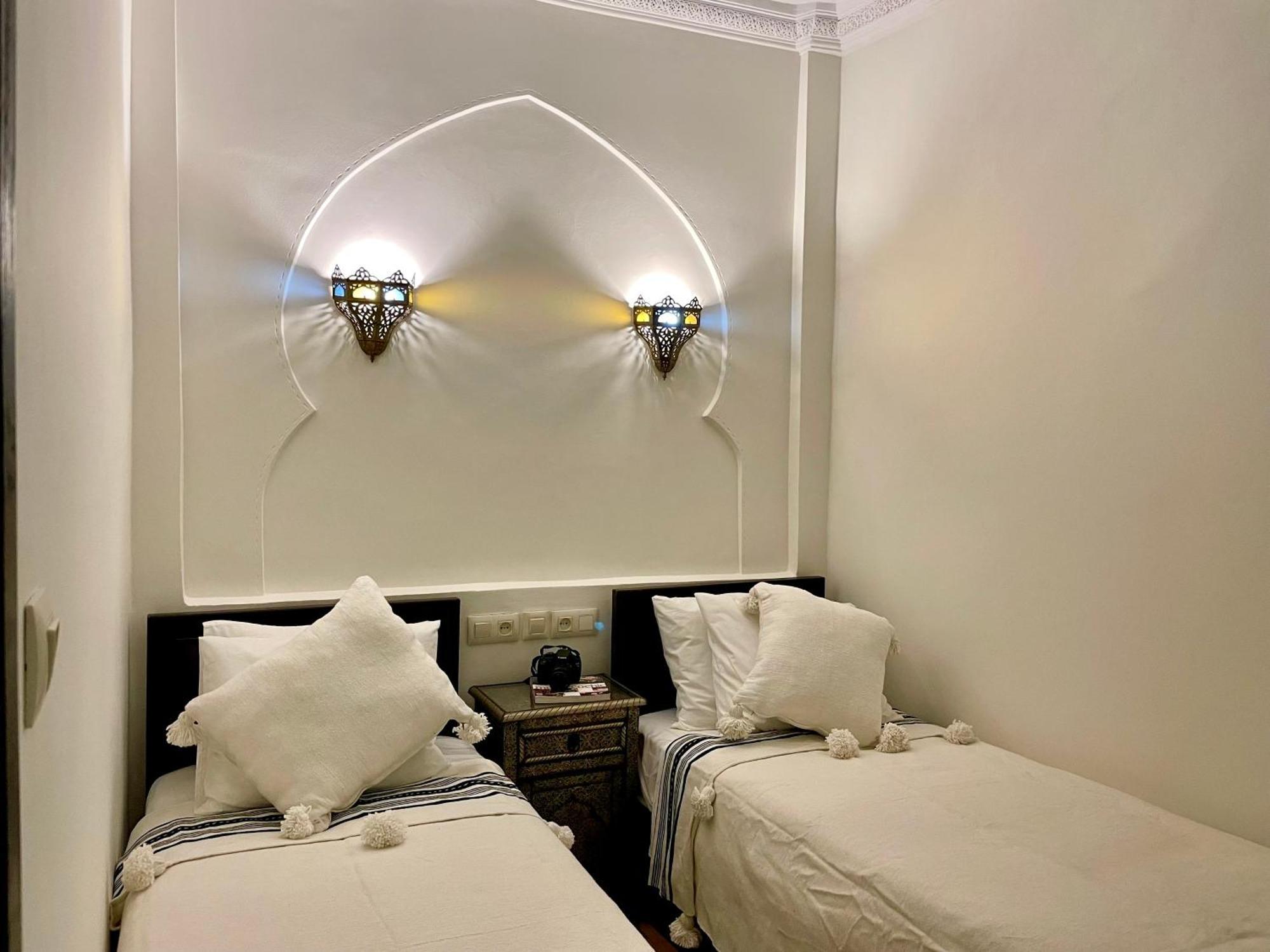 House In Old Medina For 10 Guests Tânger Exterior foto